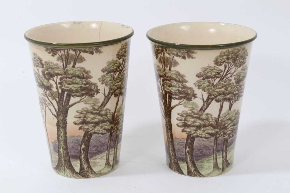 Lot 137 - A pair of MacIntyre vases