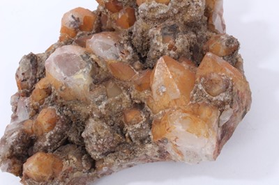 Lot 809 - A specimen quartz crystal cluster