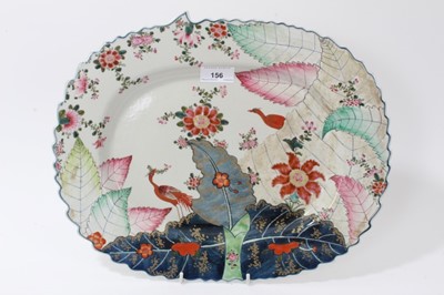 Lot 156 - Chinese tobacco leaf platter