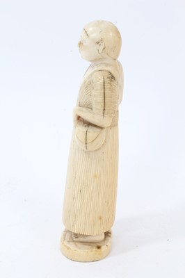 Lot 813 - 19th century Sri Lankan ivory figure