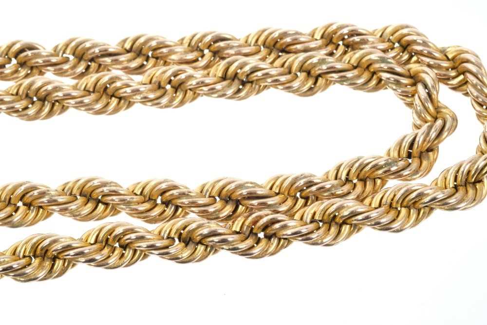 Lot 494 9ct gold rope twist chain