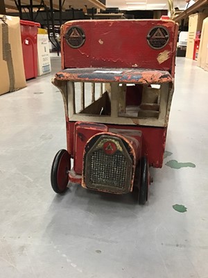 Lot 1517 - Scratch-built model of a London bus, together with a similar scratch built train