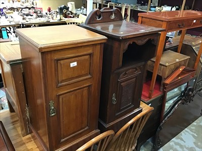 Lot 982 - Two Edwardian pot cupboards