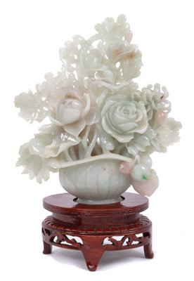 Lot 832 - Fine quality modern jade carving