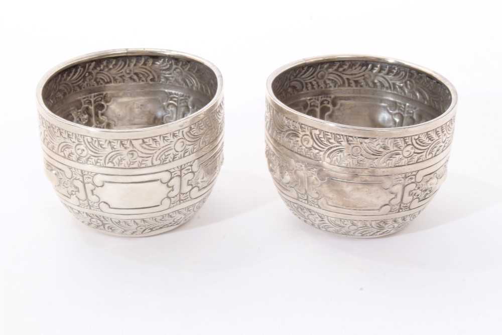 Lot 234 - Pair small Victorian silver stirrup cups, Charles S Harris, London 1884