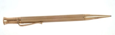 Lot 553 - 9ct gold propelling pencil