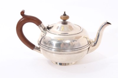 Lot 228 - 1940s Georgian style bullet form teapot
