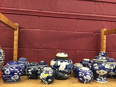 Lot 538 - Collection of oriental porclein