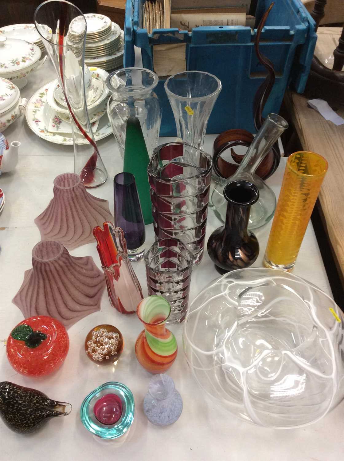 Lot 455 - Group art glass and coloured glass ware vases and ornaments