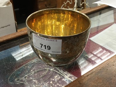 Lot 719 - Victorian silver bowl with engraved decoration