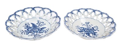 Lot 105 - Pair of 18th century Worcester porcelain baskets