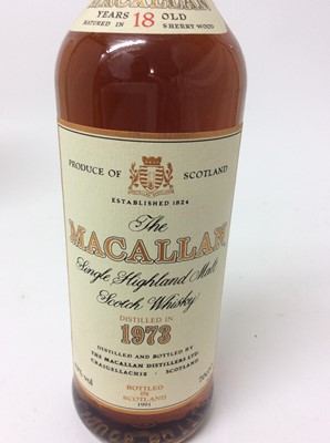 Lot 3 - Whisky - 1973 bottle of Macallan 18 year malt whisky, boxed.