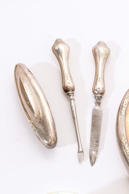 Lot 254 - Selection of miscellaneous silver