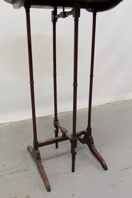 Lot 1268 - 19th century mahogany spider gateleg table