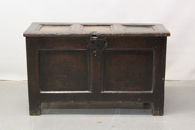 Lot 1277 - 17th century oak coffer