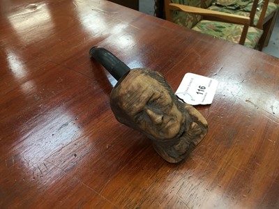 Lot 116 - 19th century carved briar pipe
