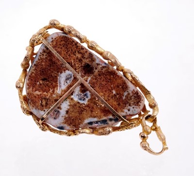 Lot 458 - 1960s gold mounted druzy mineral pendant, in the manner of Arthur King or Andrew Grima