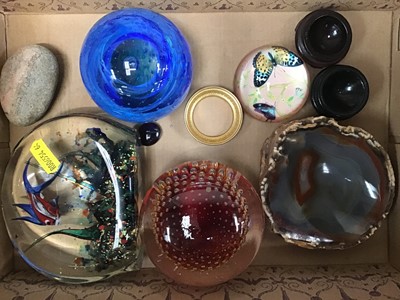 Lot 16 - Venetian glass aquarium paperweight, together with other paperweights
