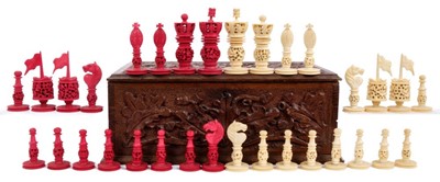 Lot 728 - 19th century Chinese Canton carved ivory chess set, housed in a fine carved oak fitted box