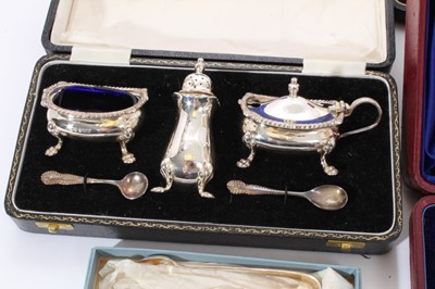 Lot 269 - Selection of cased silver and silver plate cutlery, cruets and other sets