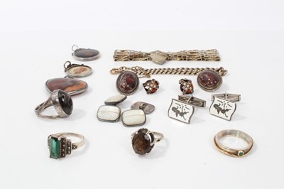 Lot 64 - Group silver jewellery