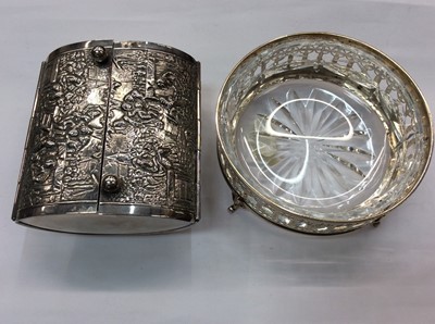 Lot 701 - Dutch white metal cigarette box stamped 800 and silver cut glass butter dish