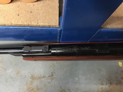 Lot 211 - BSA meteor air rifle