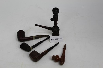 Lot 1998 - Collection of old pipes