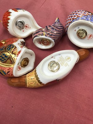 Lot 887 - 9 Royal Crown Derby paperweights