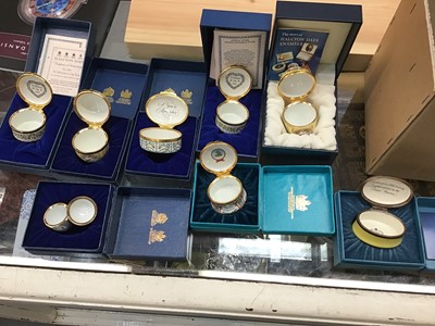 Lot 925 - Six Halcyon Days enamel boxes, two Bilston & Battersea enamel boxes and a a selection of empty boxes