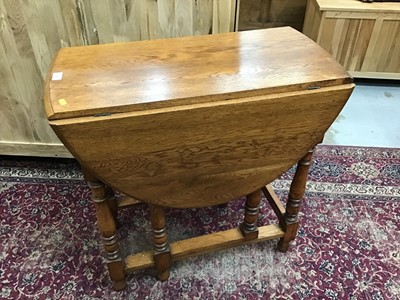 Lot 951 - Oak drop leaf table with turned legs joined by stretchers