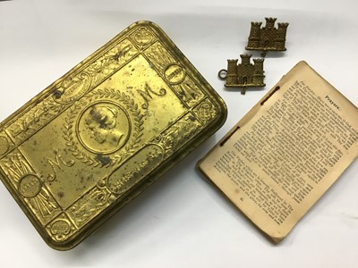 Lot 231 - WWI Queen Mary gift tin with soldier's prayer book 1916 and two badges