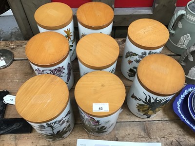Lot 43 - Group of eight Portmeiron Botanic Garden kitchen storage jars with wooden lids /