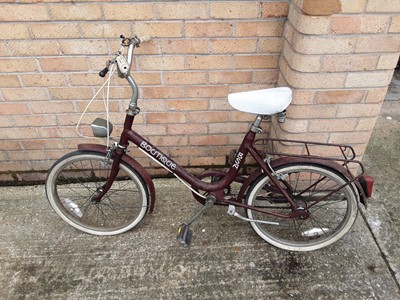 Lot 605 - Rayleigh Solitaire and BSA boutique ladies bicycles plus three saddles
