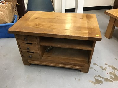 Lot 920 - Oak television stand with three drawers