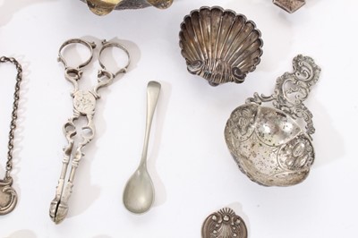Lot 271 - Selection of miscellaneous silver, white metal and other plated items.