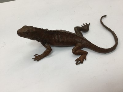 Lot 231 - Japanese bronze sculpture of a lizard