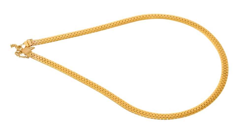 Lot 500 9ct gold necklace