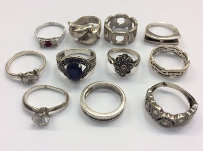 Lot 663 - Group eleven silver and white metal rings