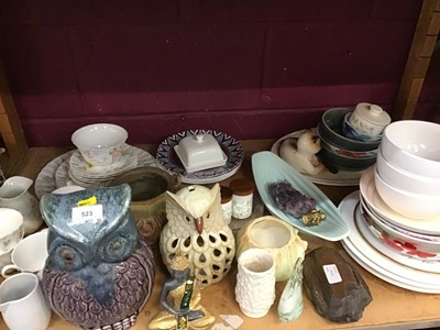 Lot 523 - Wedgwood Cottage Rose tea ware, china owls, Buddhas, china and sundries