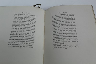 Lot 1065 - R H Sherard - Oscar Wilde, the story of an unhappy friendship, 1902, privately printed with inscription from author