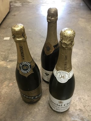Lot 168 - Three bottles of vintage champagne