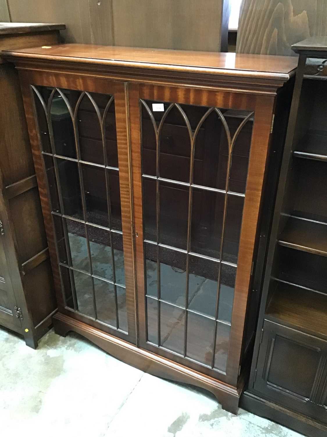 Lot 974 - Georgian style mahogany display cabinet