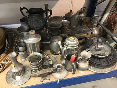 Lot 224 - Collection of mostly pewter metalware