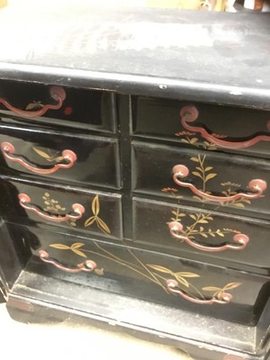 Lot 179 - Japanese lacquered table cabinet