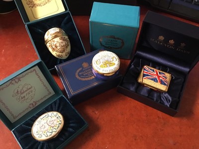 Lot 674 - Four enamel boxes to include: Halcyon Days Roquette Family, Crummles Wedding of Charles and Diana, Bilsden Easter 1976 egg and a Bilsden Valentines Day 1976, three boxed, together with two spare bo...