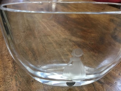 Lot 262 - Orefors engraved glass bowl