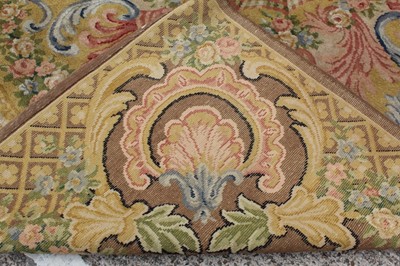 Lot 1400 - Large Aubusson style carpet