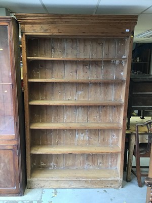 Lot 1052 - Antique pine open bookcase with adjustable shelves