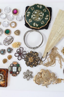 Lot 8 - Vintage costume jewellery including silver brooches, RAF paste set sweetheart brooch, Stratton compact and bijouterie
